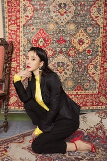 Yan Liu feet photo 7