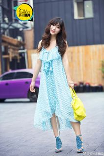 Yan Liu feet photo 9