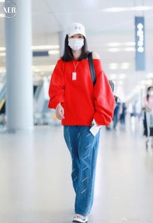 Yan Liu feet photo 20