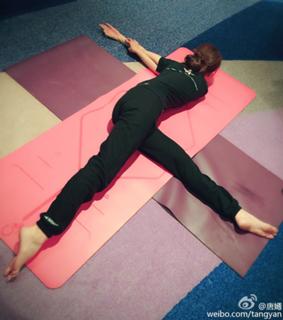 Yan Tang feet photo 7