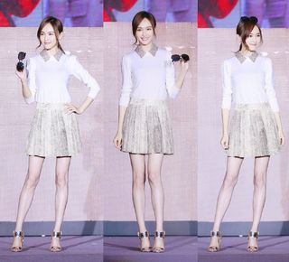 Yan Tang feet photo 7