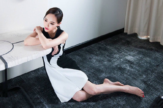 Yan Tang feet photo 15