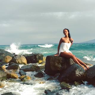 Yana Koshkina feet photo thumbnail