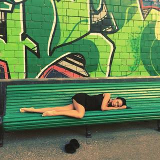 Yana Koshkina feet photo thumbnail