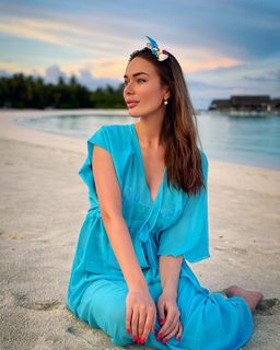 Yana Koshkina feet photo thumbnail