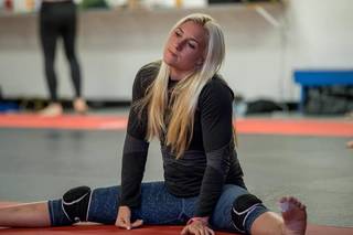 Yana Kunitskaya feet photo 18