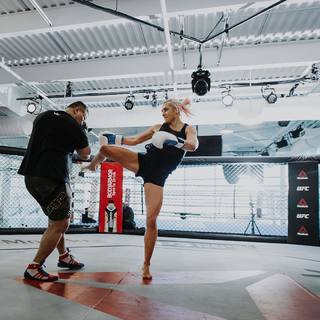 Yana Kunitskaya feet photo 2