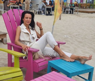 Yana Marinova feet photo 3