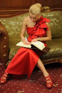 Yana Marinova feet photo 1
