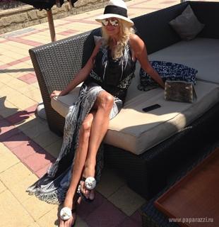 Yana Rudkovskaya feet photo 2