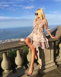 Yana Rudkovskaya feet photo 17