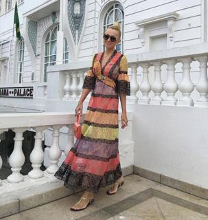 Yana Rudkovskaya feet photo 8