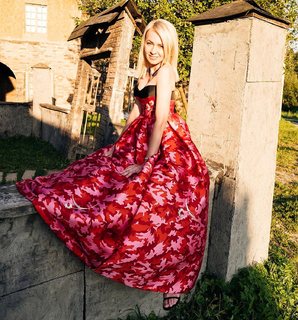Yana Rudkovskaya feet photo 11