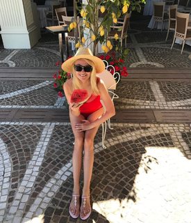 Yana Rudkovskaya feet photo 6