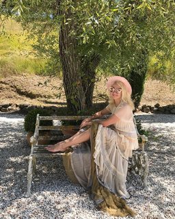 Yana Rudkovskaya feet photo 4