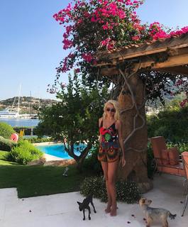 Yana Rudkovskaya feet photo 5