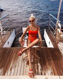 Yana Rudkovskaya feet photo 13