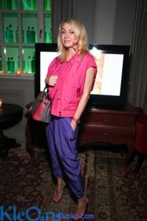 Yana Rudkovskaya feet photo 12