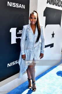 Yandy Smith-Harris feet photo 2