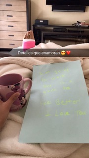 Yanet Garcia feet photo thumbnail