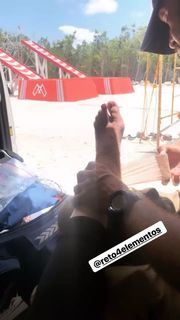 Yanet Garcia feet photo thumbnail