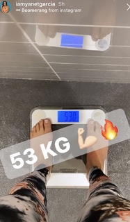Yanet Garcia feet photo thumbnail