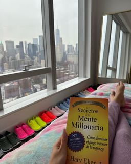 Yanet Garcia feet photo thumbnail