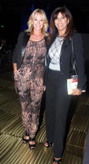 Yanina Latorre feet photo thumbnail