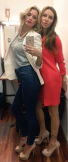 Yanina Latorre feet photo thumbnail