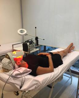 Yanina Latorre feet photo thumbnail