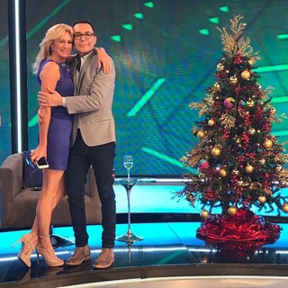 Yanina Latorre feet photo thumbnail