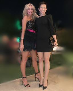 Yanina Latorre feet photo thumbnail