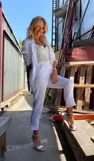 Yanina Latorre feet photo thumbnail