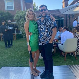 Yanina Latorre feet photo thumbnail