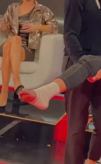 Yanina Latorre feet photo thumbnail