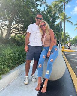 Yanina Latorre feet photo thumbnail