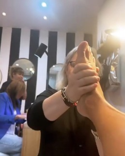 Yanina Latorre feet photo thumbnail