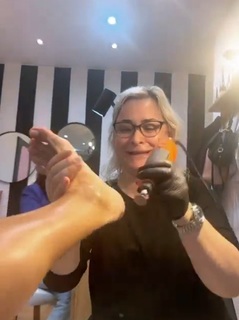 Yanina Latorre feet photo thumbnail