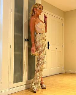 Yanina Latorre feet photo thumbnail