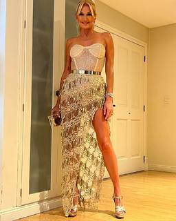 Yanina Latorre feet photo thumbnail