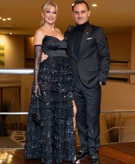 Yanina Latorre feet photo thumbnail