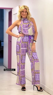 Yanina Latorre feet photo thumbnail