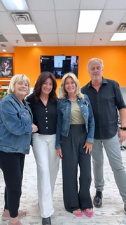 Yanina Latorre feet photo thumbnail