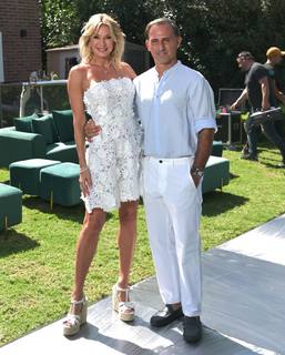 Yanina Latorre feet photo thumbnail