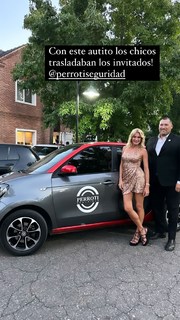 Yanina Latorre feet photo thumbnail