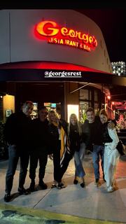 Yanina Latorre feet photo thumbnail