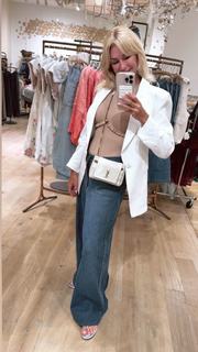 Yanina Latorre feet photo thumbnail