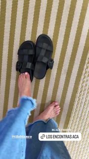 Yanina Latorre feet photo 7
