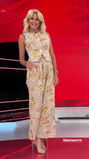 Yanina Latorre feet photo 8