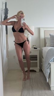 Yanina Latorre feet photo 7